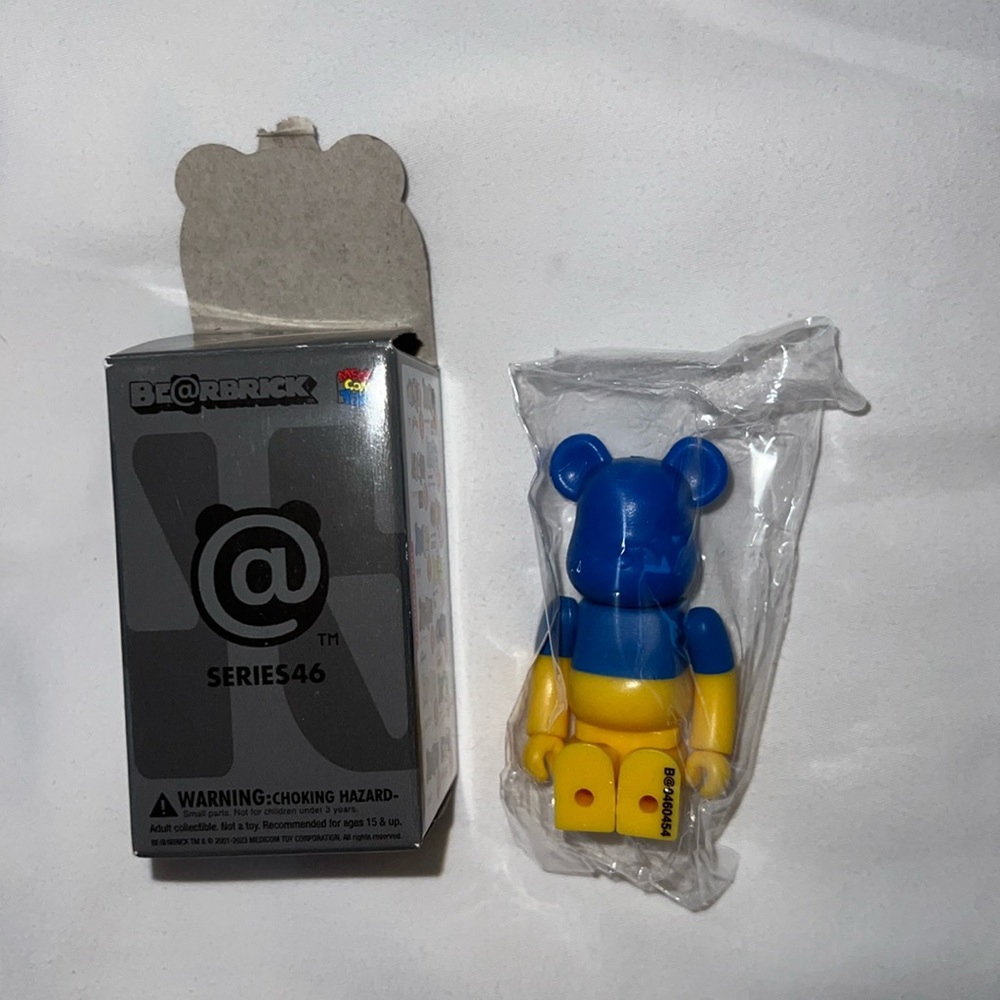 Bearbrick (new unopened)